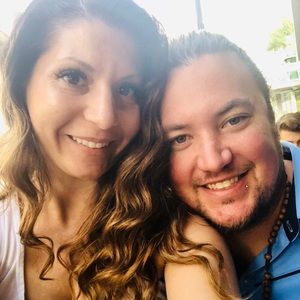 Meet your Posher, Neely